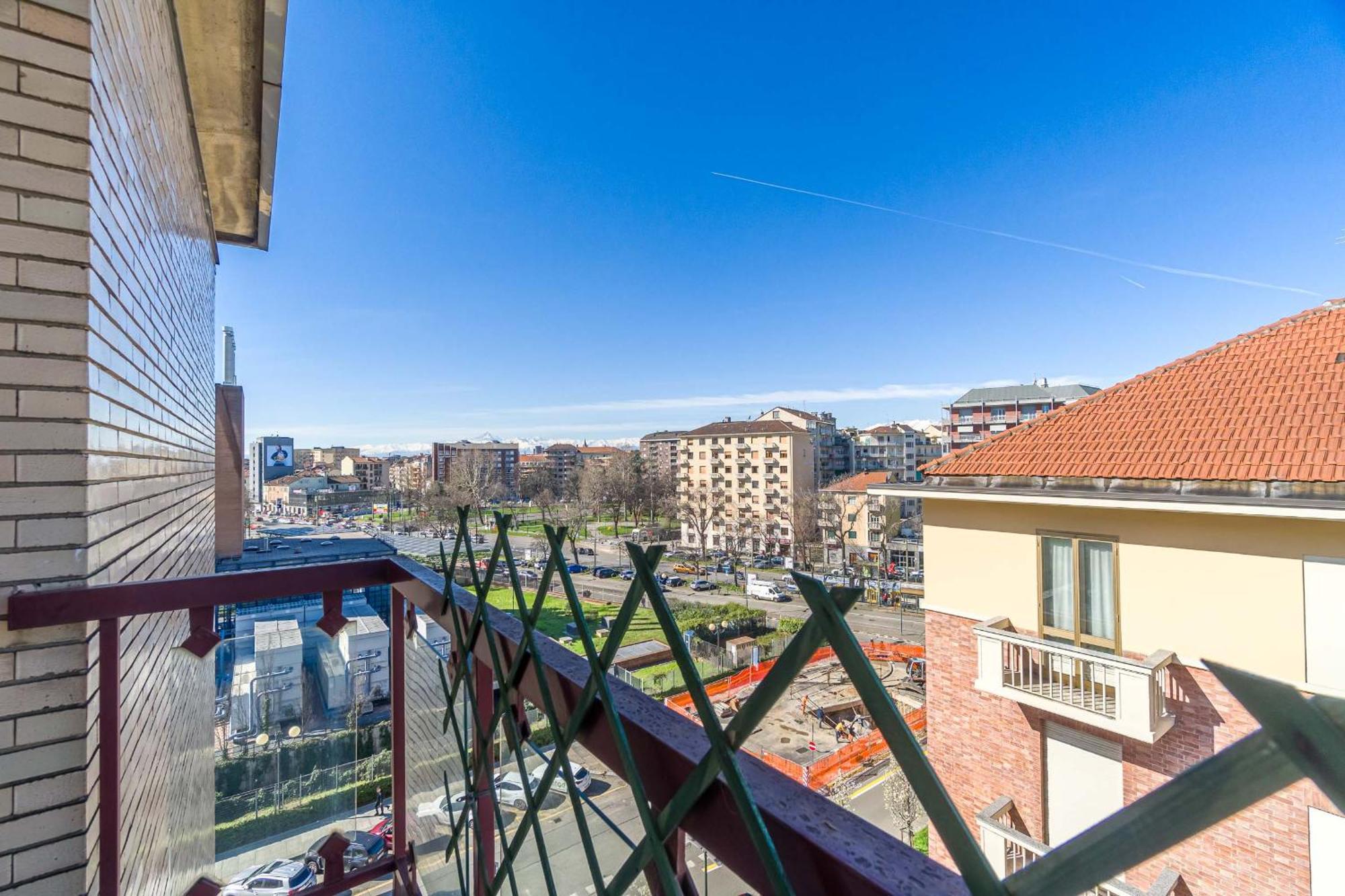 Palazzo Di Giustizia Bright Apartment Turin Exterior foto